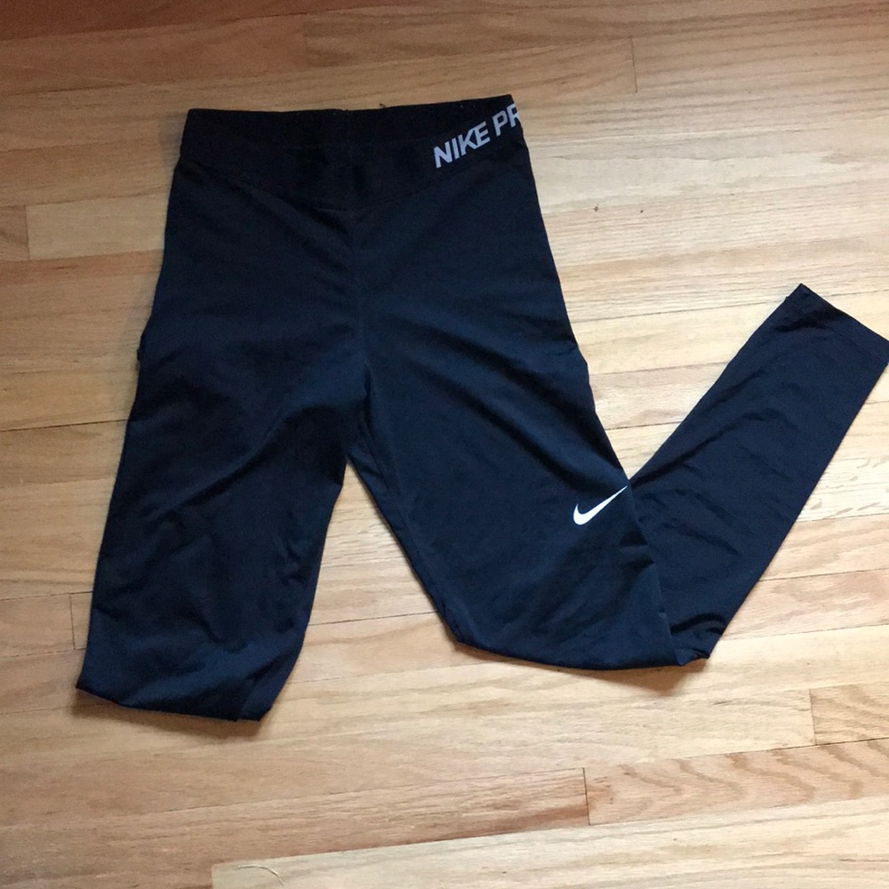 Nike Pro leggings